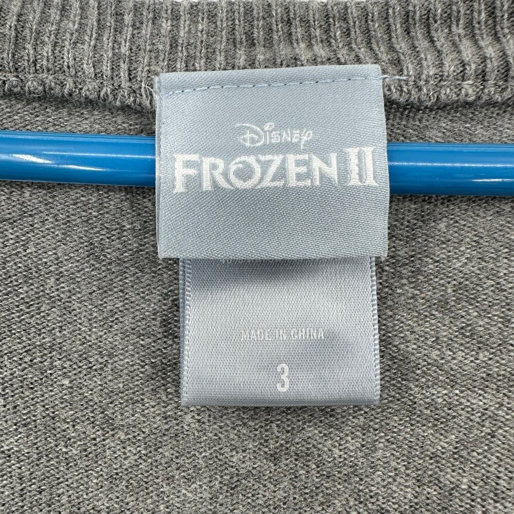 Disney Frozen II‎ x Torrid Size 3 3XL V Neck Pullover Sweater Gray White Black - Picture 4 of 4